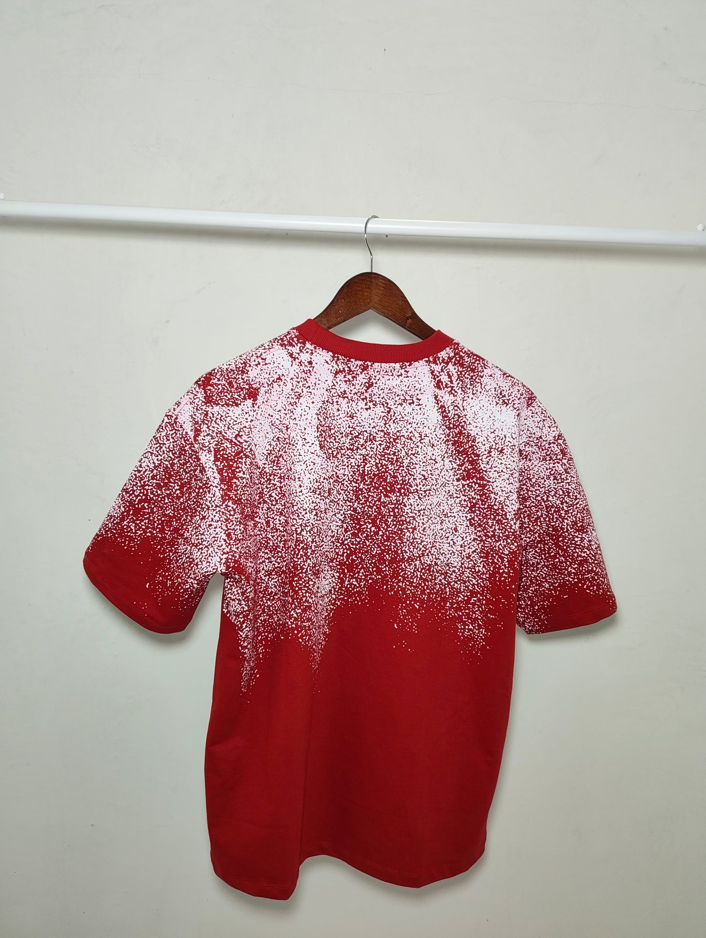 HARK WILLYS UNISEX SPRAY PRINT DROP SHOULDER T-SHIRT RED